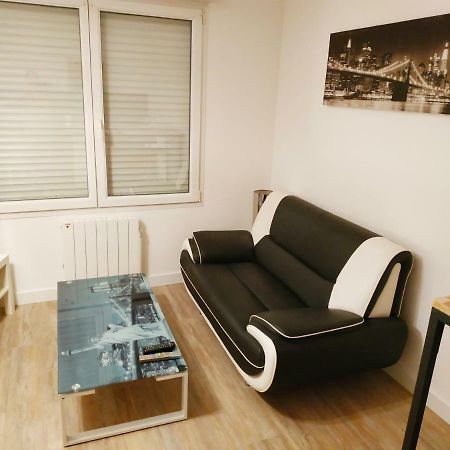 Le New York Bisontin Apartman Besançon Kültér fotó